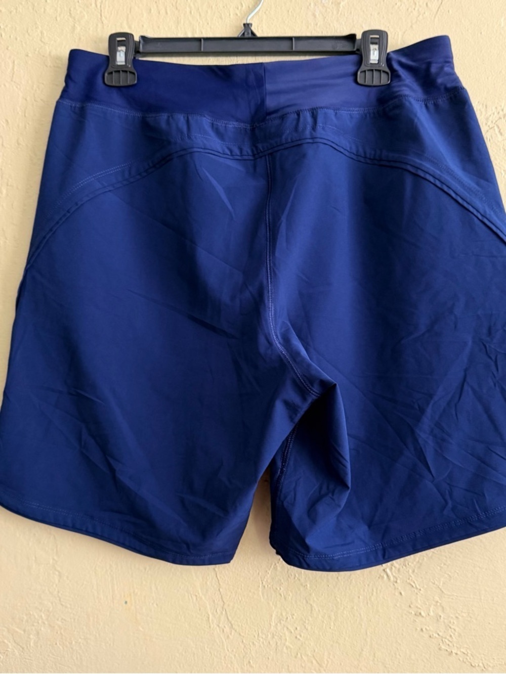 Lands' End Black Activewear Shorts - Picture 2 of 3